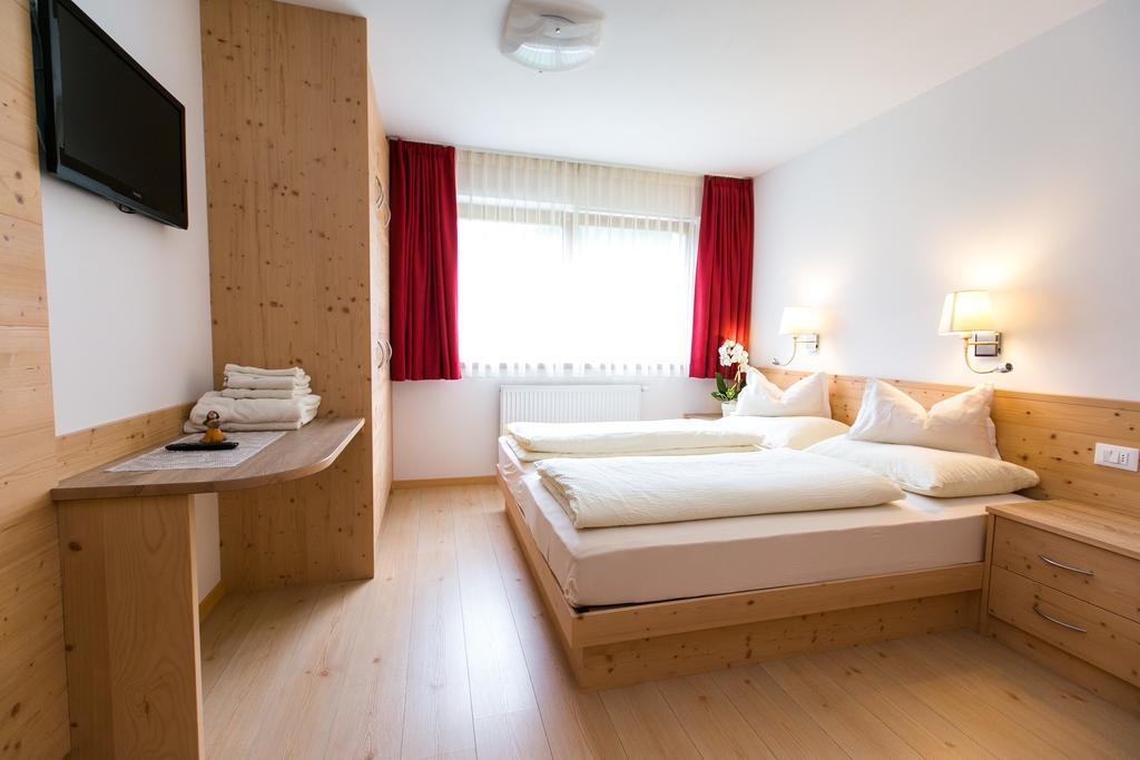 Appartamenti Genziana La Villa  Quarto foto
